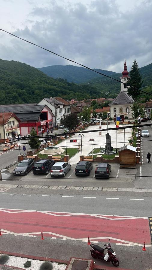 Apartament Maria 1 Băile Herculane Eksteriør billede