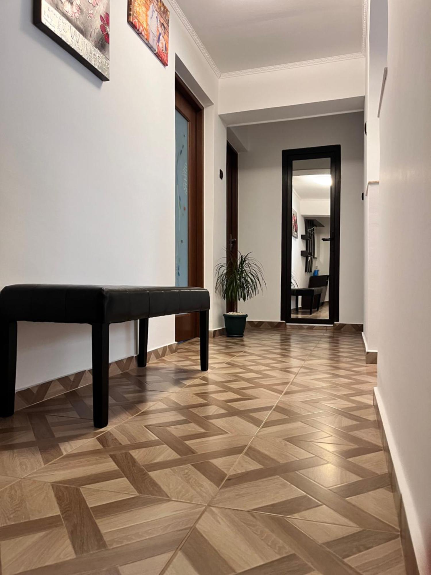 Apartament Maria 1 Băile Herculane Eksteriør billede