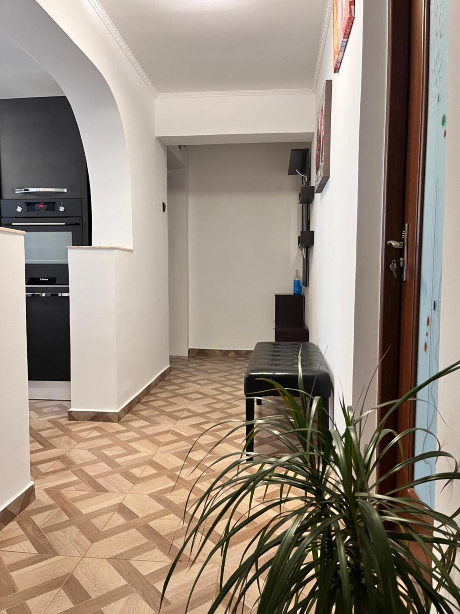 Apartament Maria 1 Băile Herculane Eksteriør billede